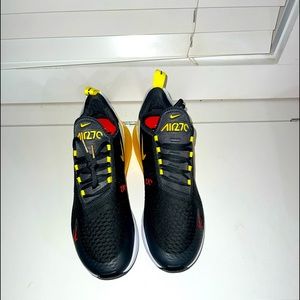 Nike Air Max 270 BRAND NEW